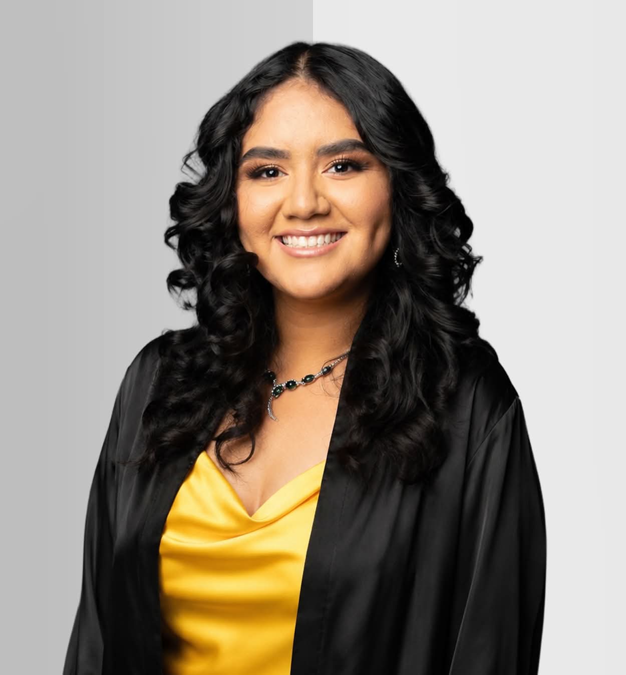 photo of Iara Pavon, Receptionist/Office Services